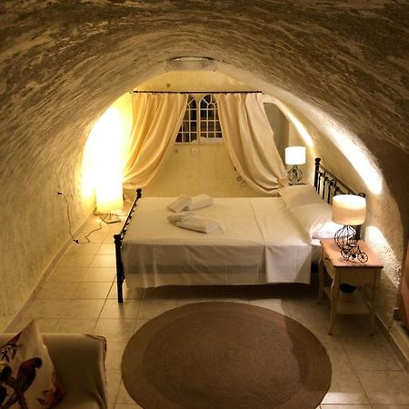 Апартаменти Kamares Cave House 3 Alika Екстер'єр фото