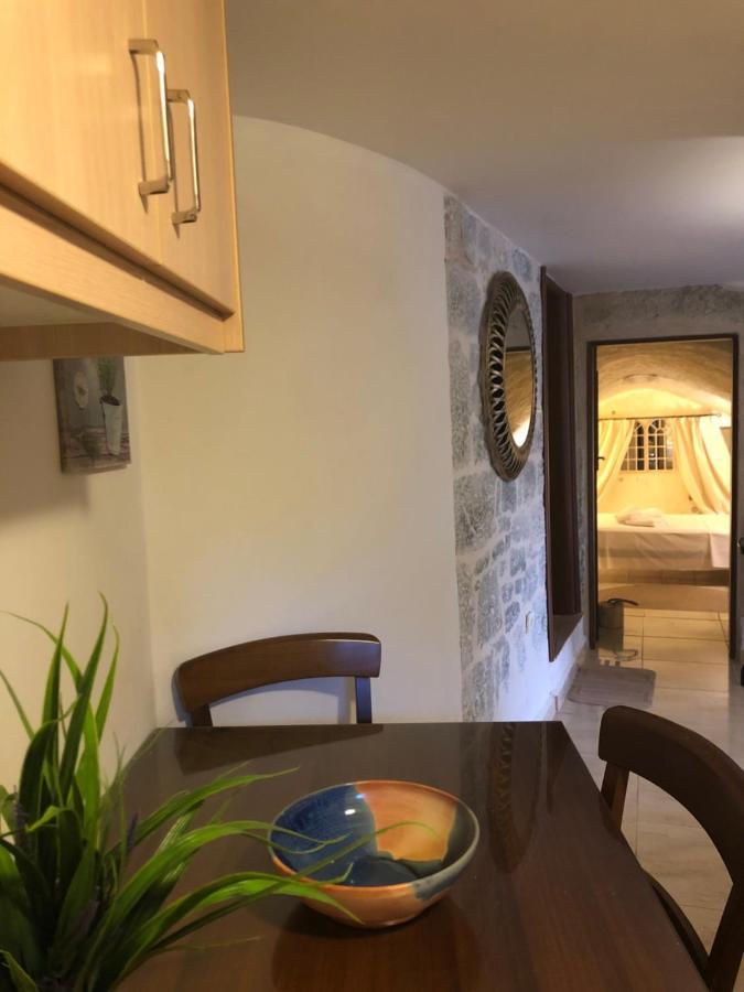 Апартаменти Kamares Cave House 3 Alika Екстер'єр фото